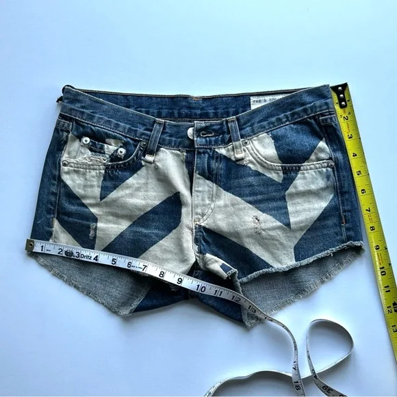 🌸NWT Rag & Bone Jean Shorts. Blue/White w/ Chevron/Diagonal Pattern.  Size: 24 - Picture 7 of 9